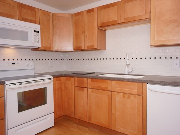 35 Eldridge Road, Unit 101 Boston, MA 02130 - Photo 5 of 20 Gallery Image 5