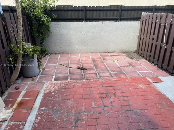 $2,550 | 110 Southwest 109th Avenue, Unit 15, Sweetwater, FL 33174