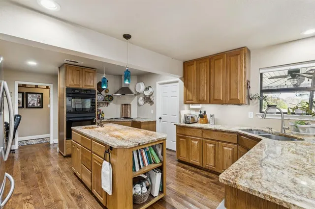 $3,200,000 | 725 Stinson Road, Lucas, TX 75002