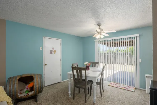 $385,000 | 991 7th Ave Drive, Kingsburg, CA 93631