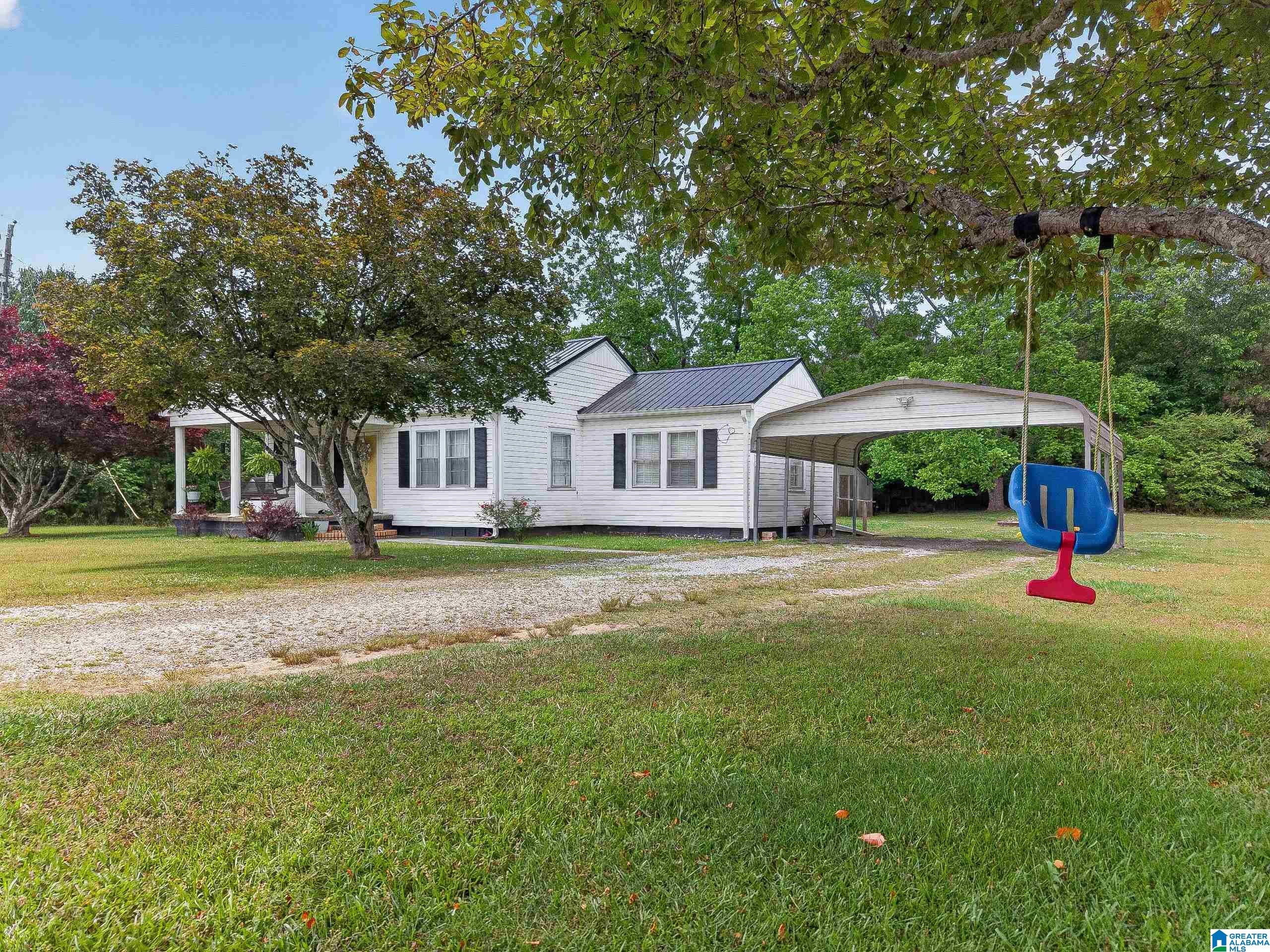 867 Graham Drive Ohatchee, AL 36271 - Photo 2 of 35