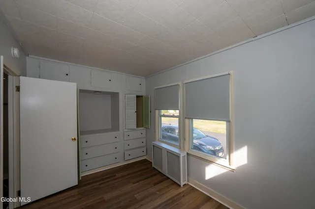 $285,000 | 1823 8th Street, Rensselaer, NY 12144