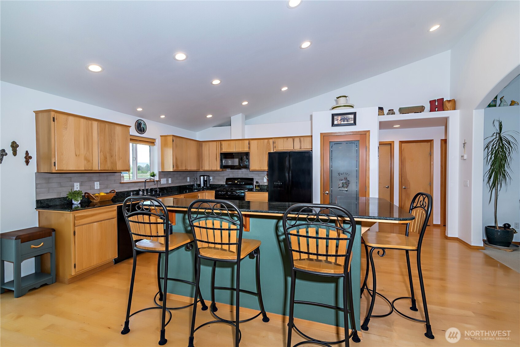 674 Game Farm Road Ellensburg, WA 98926 - Photo 12 of 39 Gallery Image 12