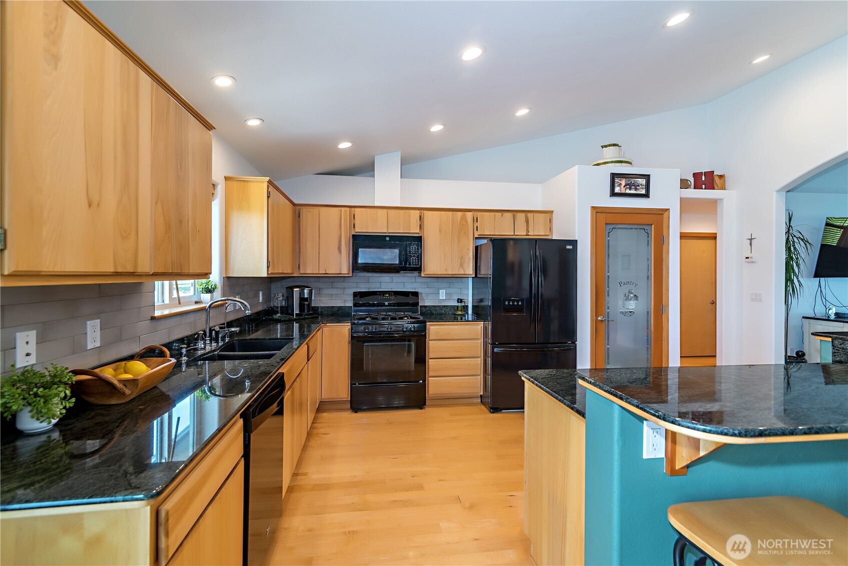 674 Game Farm Road Ellensburg, WA 98926 - Photo 10 of 39 Gallery Image 10