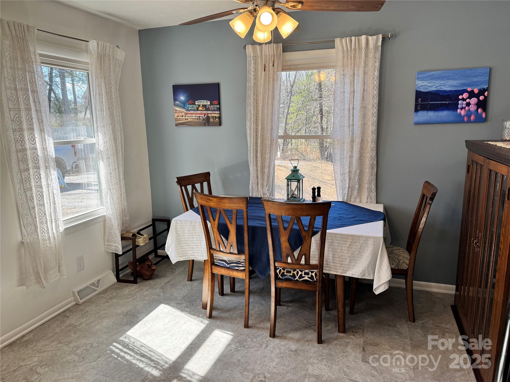 115 Elliot Ridge Lane Hendersonville, NC 28792 - Photo 6 of 23 Gallery Image 6