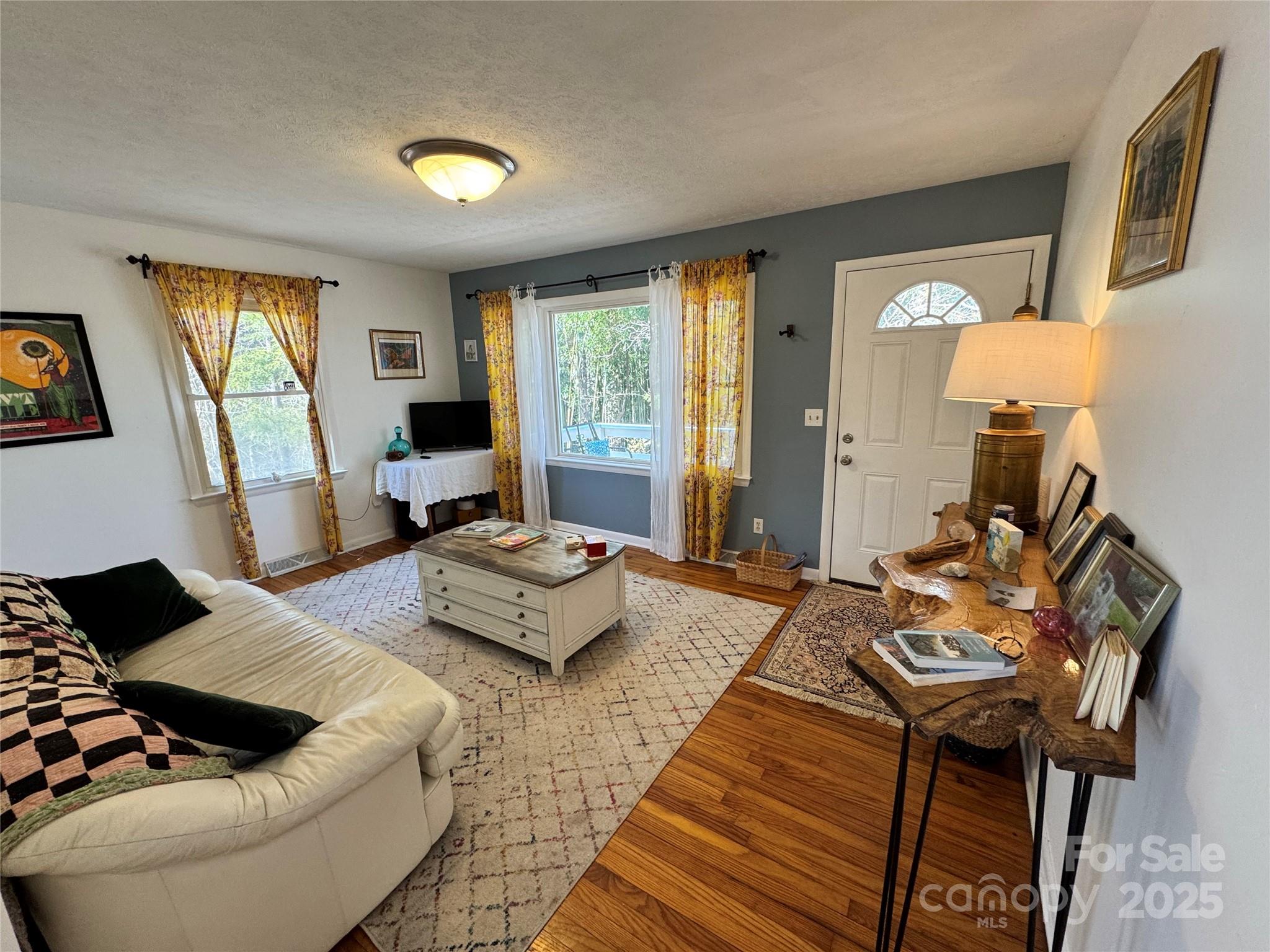 115 Elliot Ridge Lane Hendersonville, NC 28792 - Photo 10 of 23 Gallery Image 10