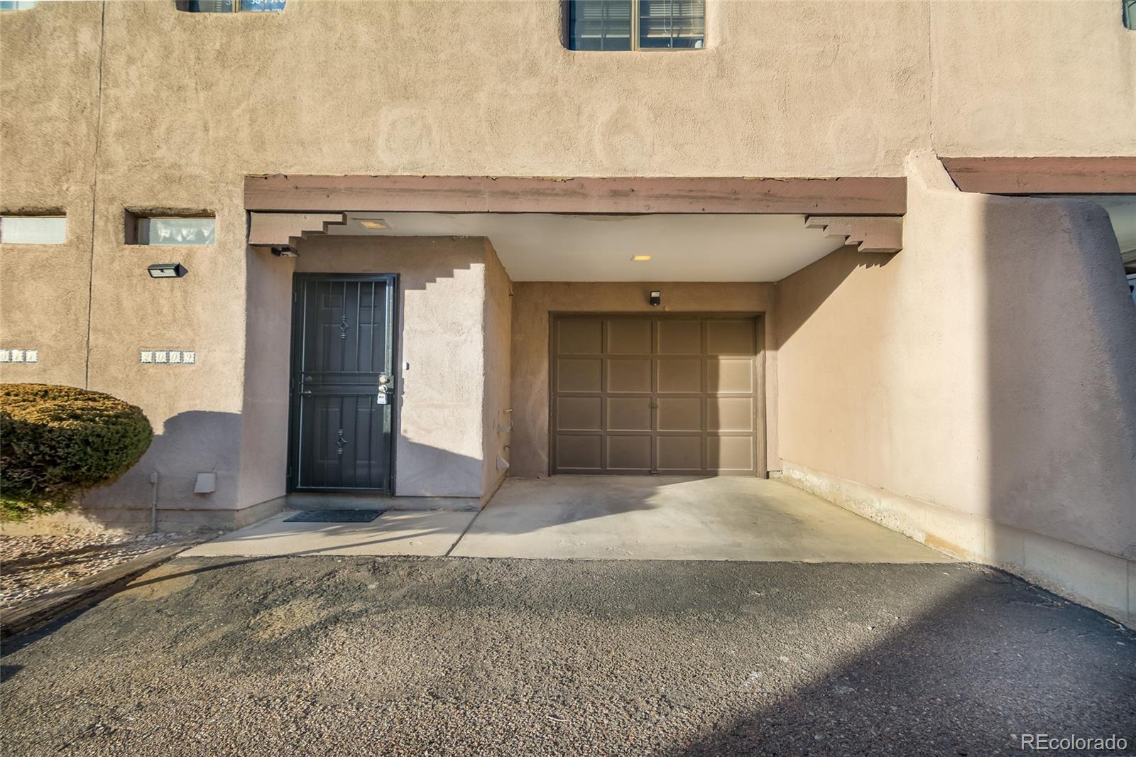 2009 Mohawk Road Pueblo, CO 81001 - Photo 3 of 26 Gallery Image 3