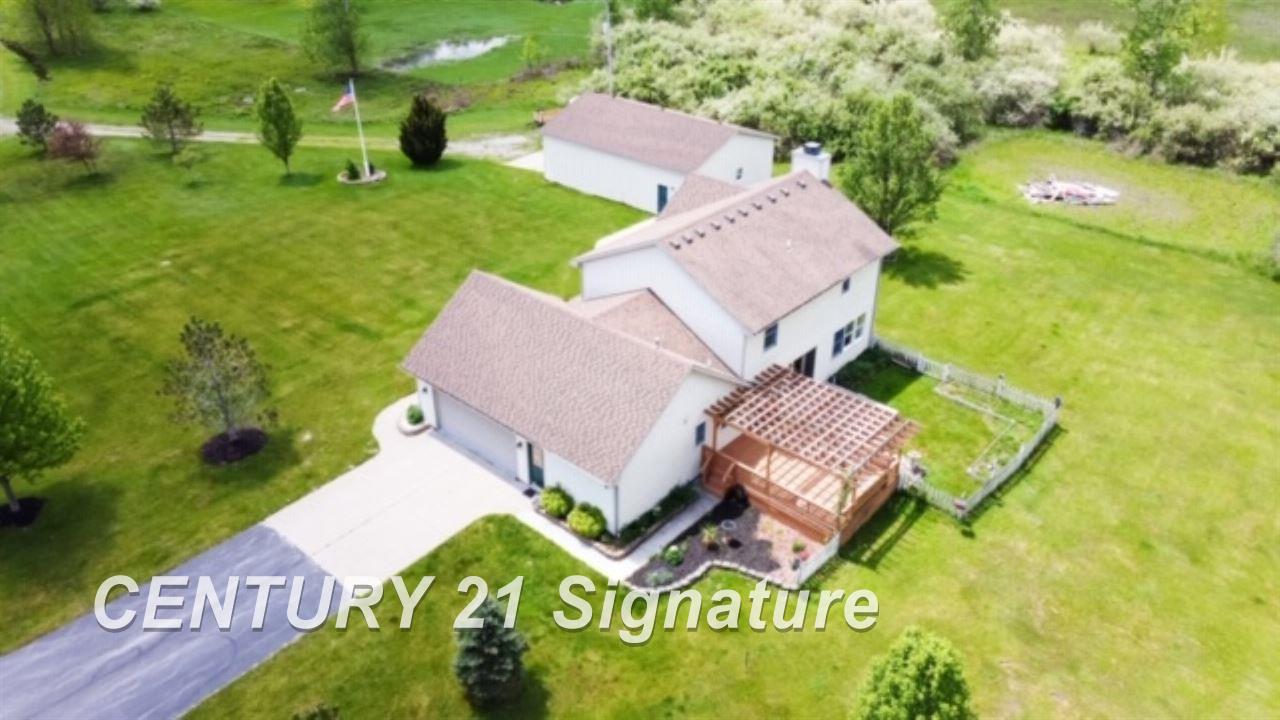 12430 Dice Road Freeland, MI 48623 - Photo 5 of 34