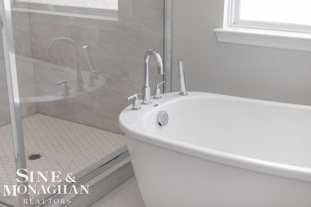 1578 River Road St. Clair, MI 48079 - Photo 21 of 37 50168940-548CB484-C20F-4DAE-A320-C7B10CE5BD07.JPG