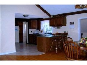 177 Houghton Brook Road Dummerston, VT 05346 - Photo 2 of 8