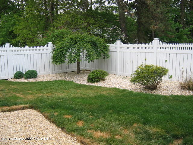 15 Remsen Drive Howell, NJ 07731 - Photo 15 of 19 Fully fenced yard