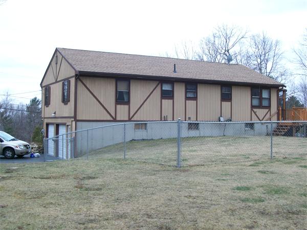 215 Lower Gore Road Webster, MA 01570 - Photo 18 of 28 Gallery Image 18