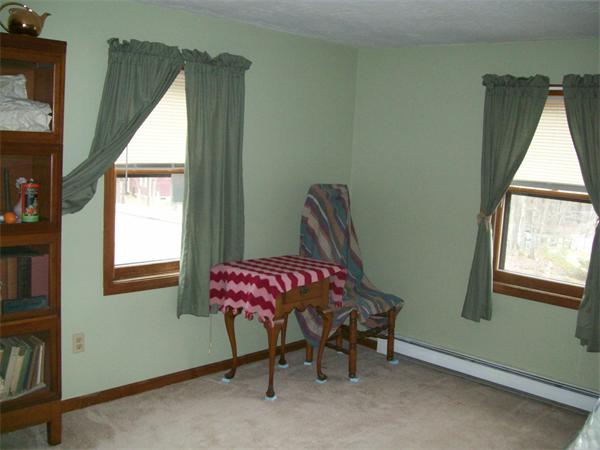 215 Lower Gore Road Webster, MA 01570 - Photo 8 of 28 Gallery Image 8