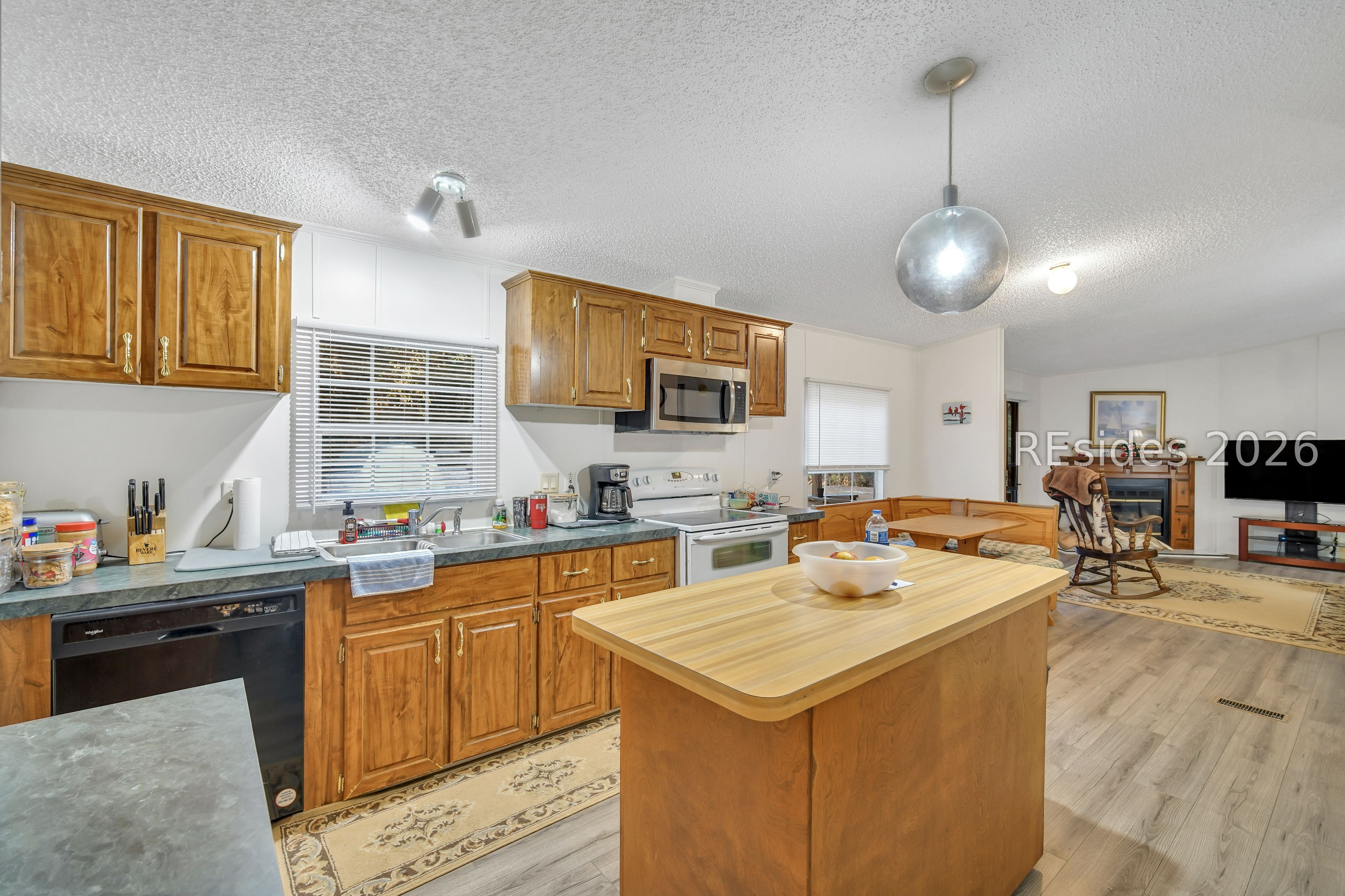 1418 Great Swamp Road Ridgeland, SC 29936 - Photo 3 of 13