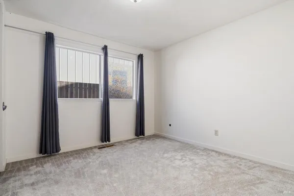 $549,000 | 171 Chablis Way, Cloverdale, CA 95425