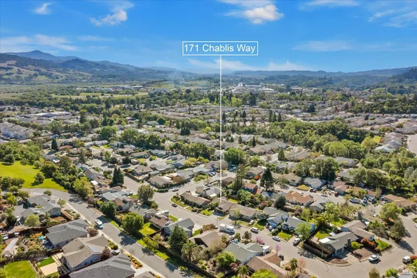 $549,000 | 171 Chablis Way, Cloverdale, CA 95425
