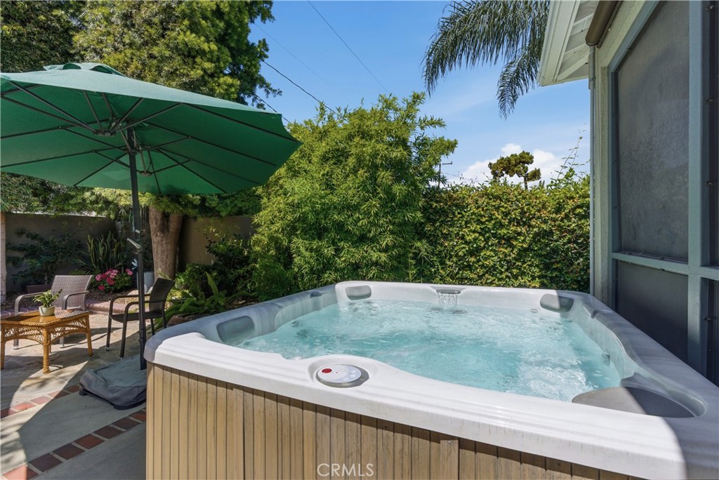 4357 Sunfield Avenue Long Beach, CA 90808 - Photo 31 of 34 Spaaaaa!