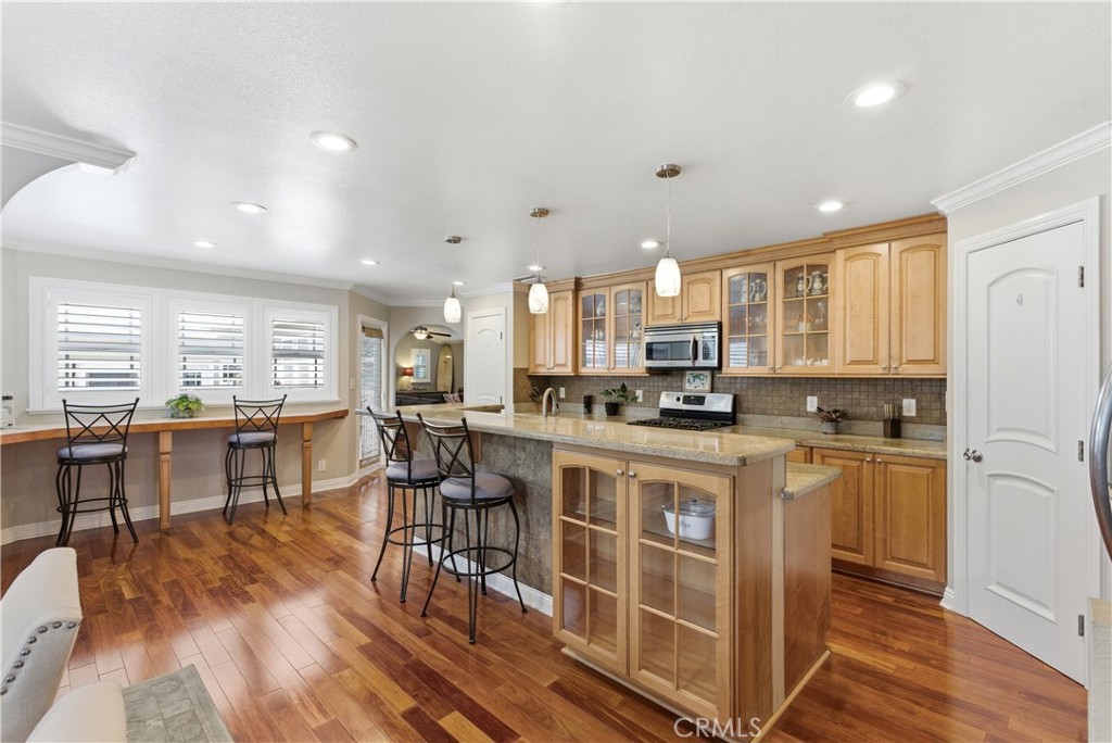 4357 Sunfield Avenue Long Beach, CA 90808 - Photo 9 of 34 Now that's a kitchen!
