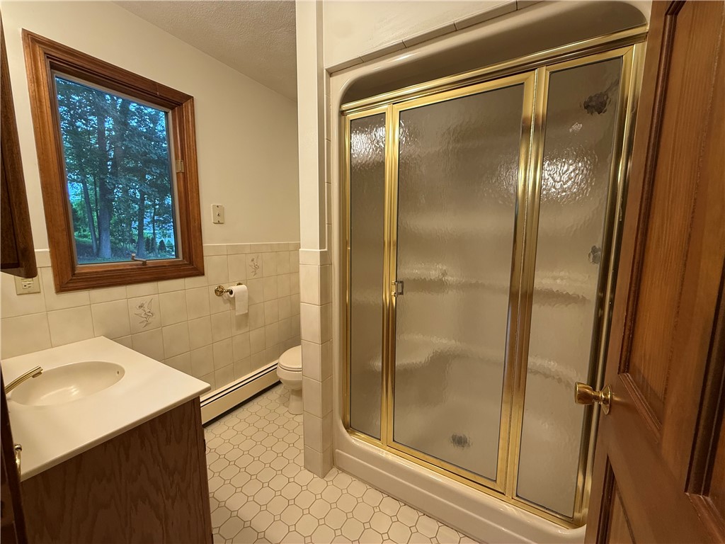 161 Council Rock Road Cranston, RI 02921 - Photo 20 of 31