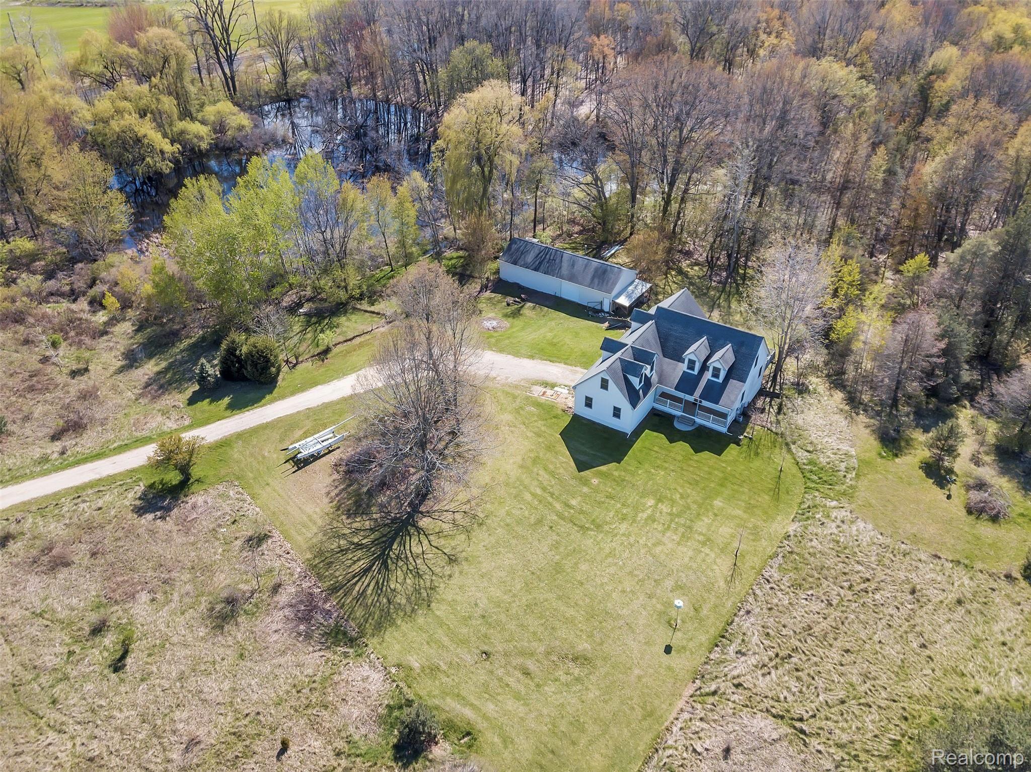 4101 North Nicholson Road Fowlerville, MI 48836 - Photo 58 of 68 58_4101NicholsonRdWindowStillRealEstatePhotography58_mls.jpg