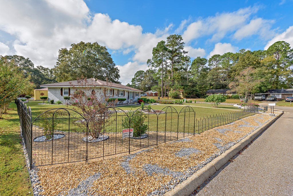 500 Ranchero Circle Dothan, AL 36301 - Photo 6 of 44