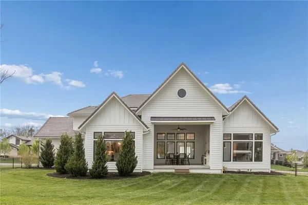 $1,674,950 | 10711 West 173rd Terrace, Overland Park, KS 66221
