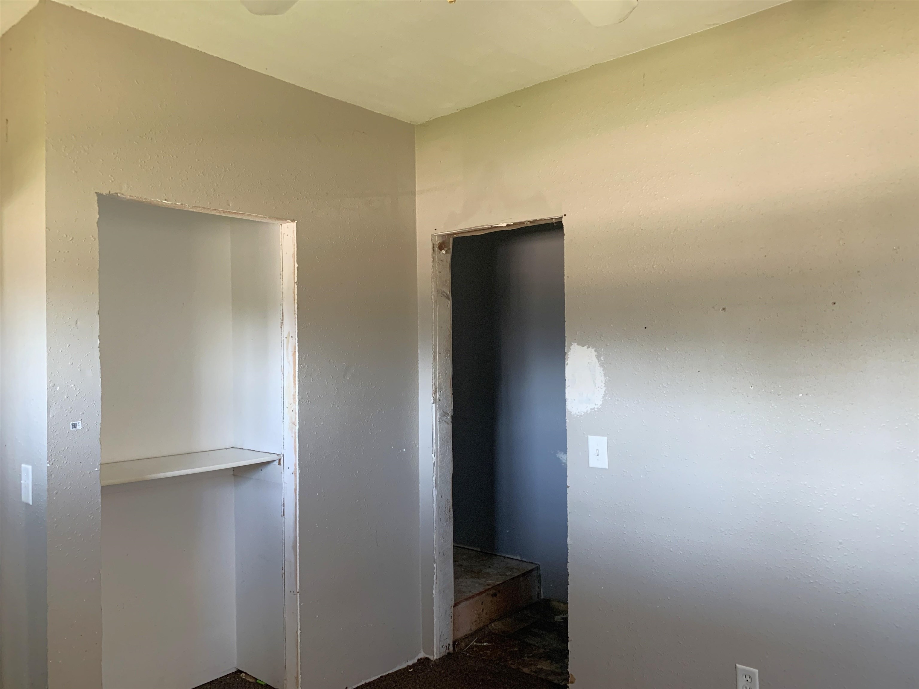 W12350 Highway 16 Columbus, WI 53925 - Photo 17 of 22