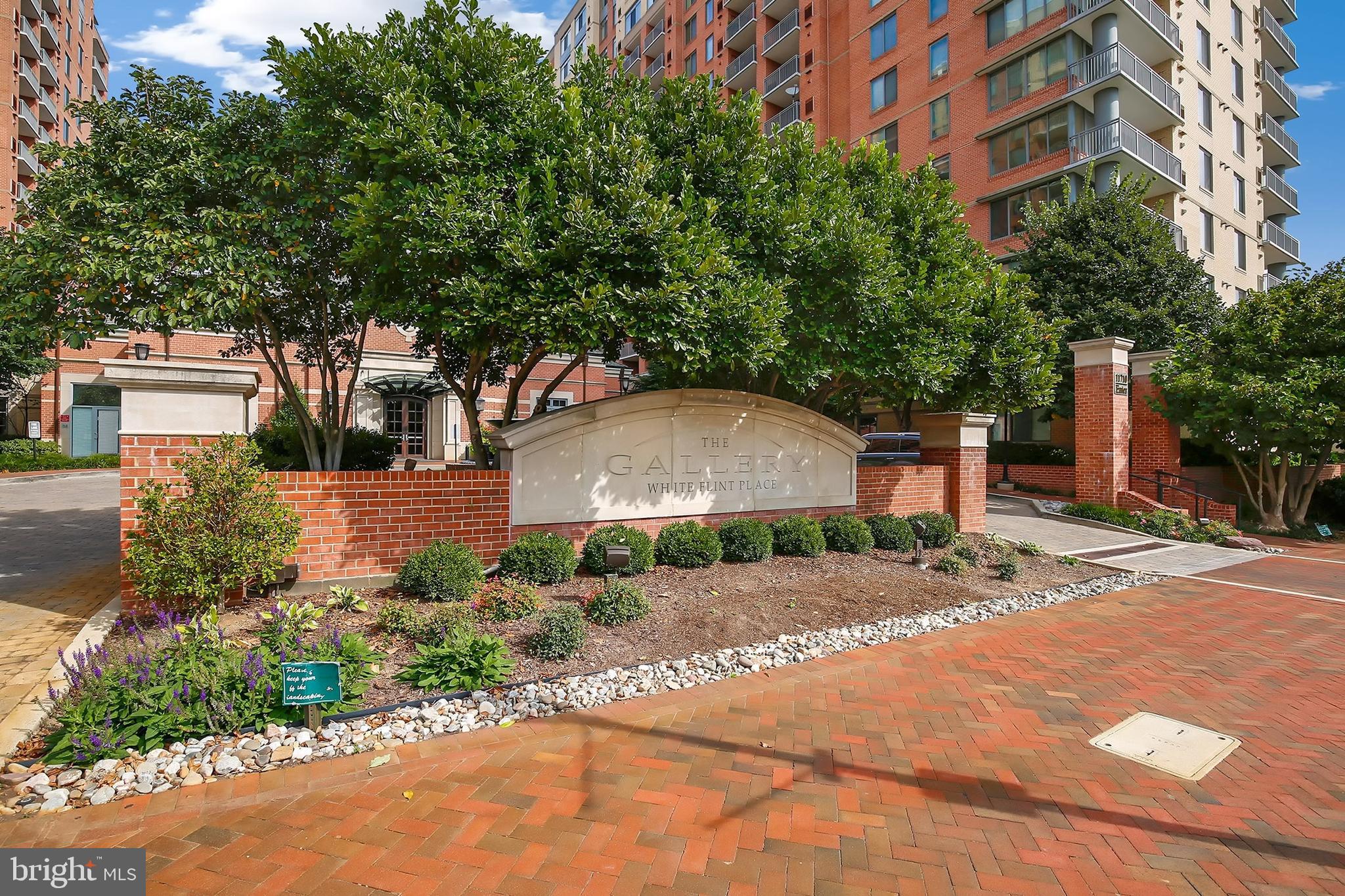 11710 Old Georgetown Road, Unit 1004 North Bethesda, MD 20852 - Photo 1 of 28