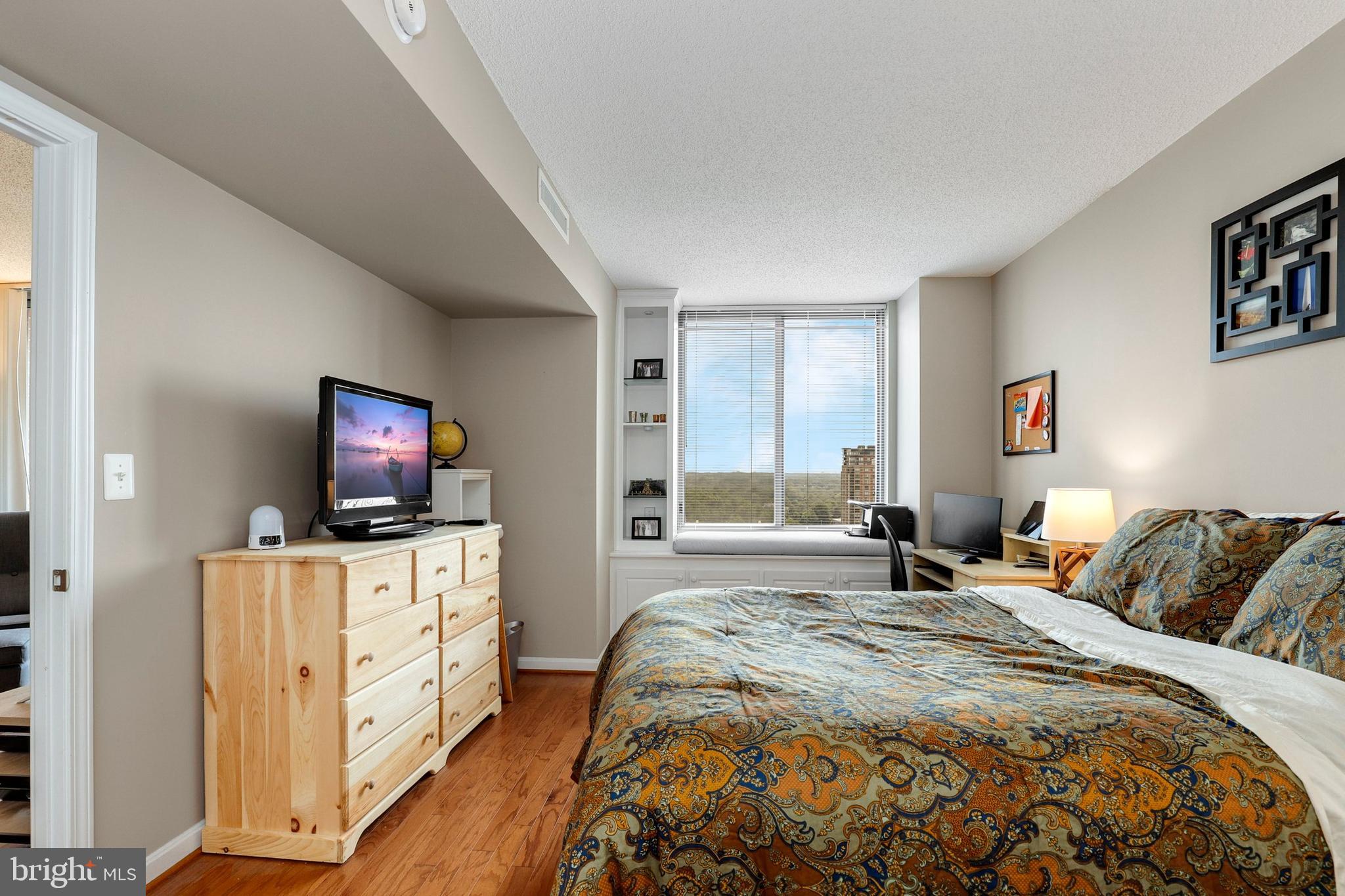 11710 Old Georgetown Road, Unit 1004 North Bethesda, MD 20852 - Photo 12 of 28