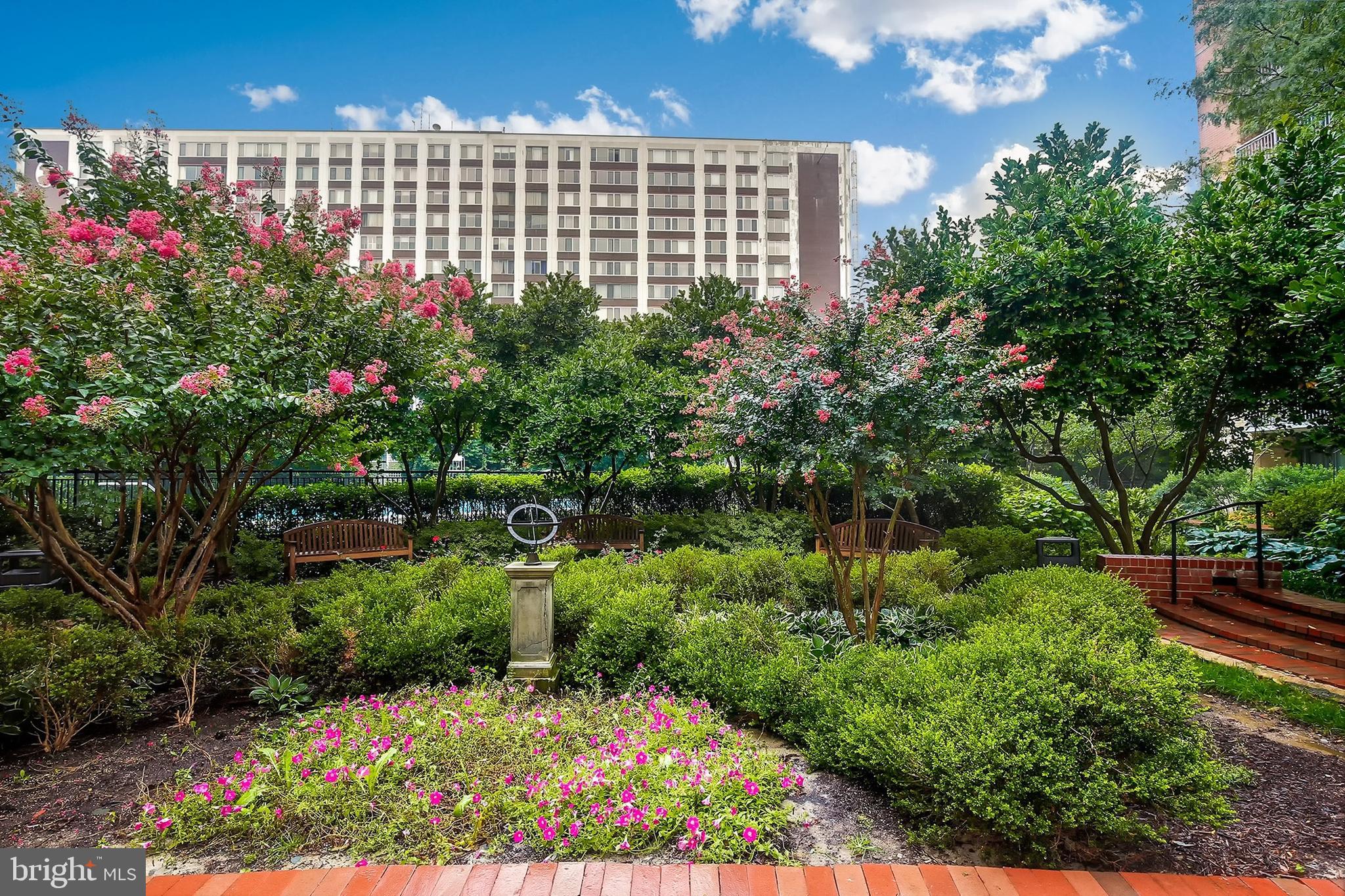 11710 Old Georgetown Road, Unit 1004 North Bethesda, MD 20852 - Photo 26 of 28