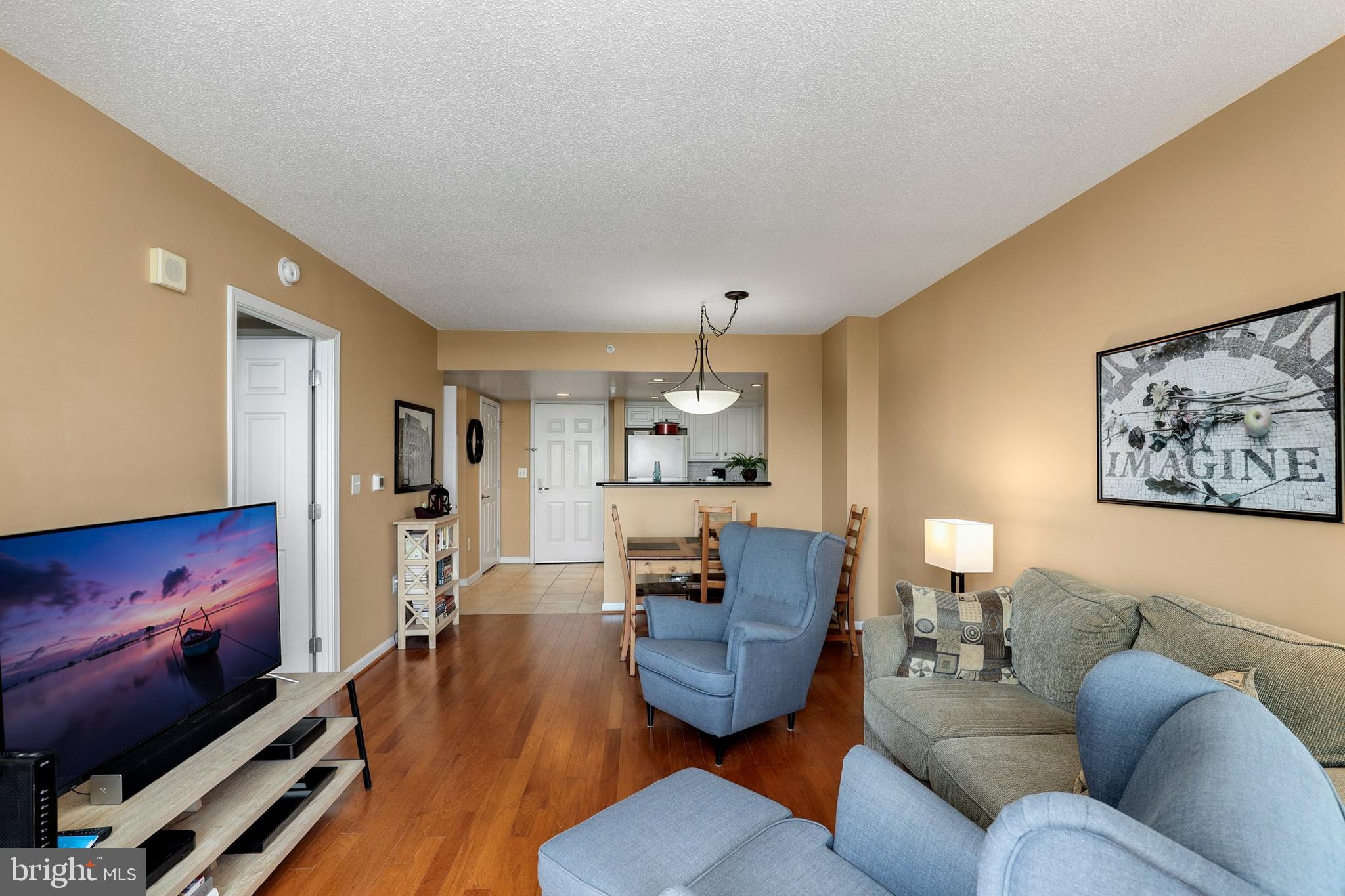 11710 Old Georgetown Road, Unit 1004 North Bethesda, MD 20852 - Photo 5 of 28