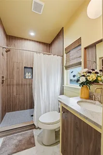 $295,000 | 2622 Avenue M 1/2, Galveston, TX 77550