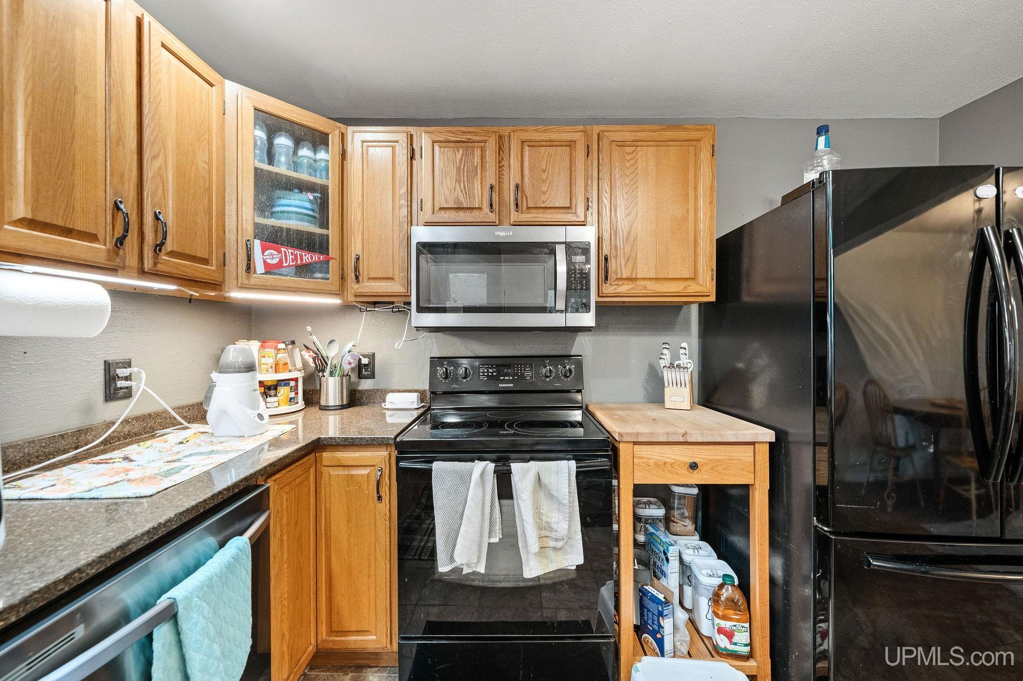 1225 North 2nd Street Ishpeming, MI 49849 - Photo 5 of 38