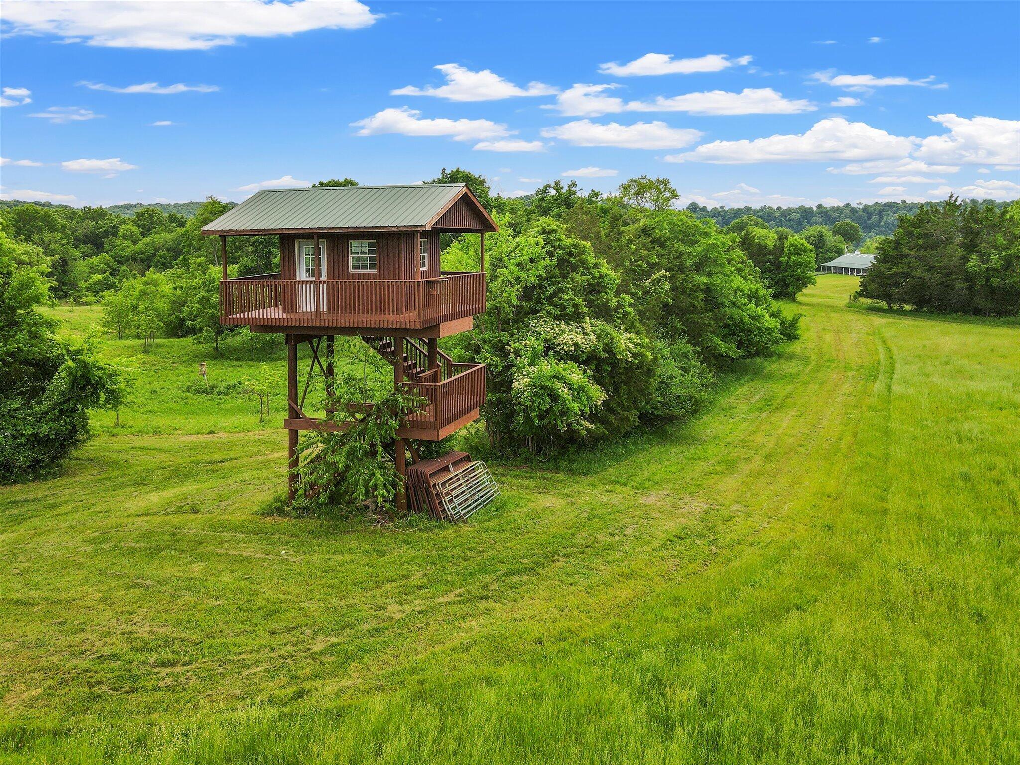 3605 Watts Ferry Road Frankfort, KY 40601 - Photo 166 of 181 167-Photo_1080295798_DJI_374_jpg_5920794