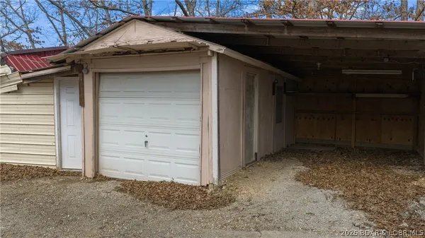 $134,900 | 30560 Pecan Drive, Edwards, MO 65326