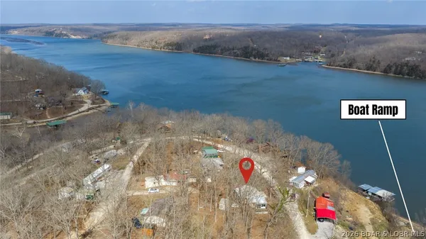 $134,900 | 30560 Pecan Drive, Edwards, MO 65326
