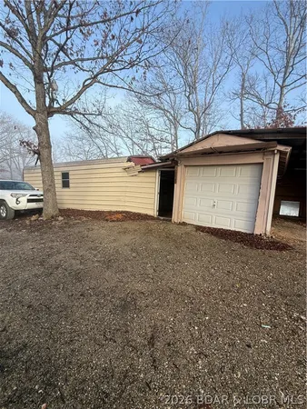 $134,900 | 30560 Pecan Drive, Edwards, MO 65326