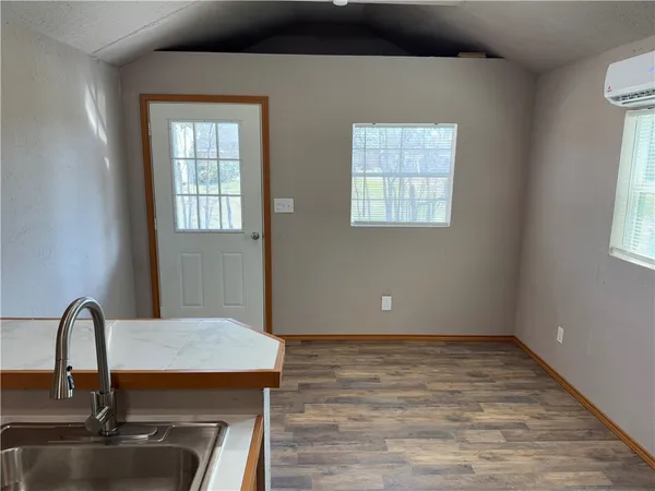 $114,995 | 400 South Mignonette Street, Kosse, TX 76653