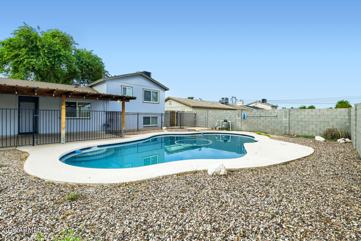 4648 East Alta Vista Road Phoenix, AZ 85042 - Photo 27 of 29 4648 E Alta Vista Rd - Web Quality - 027