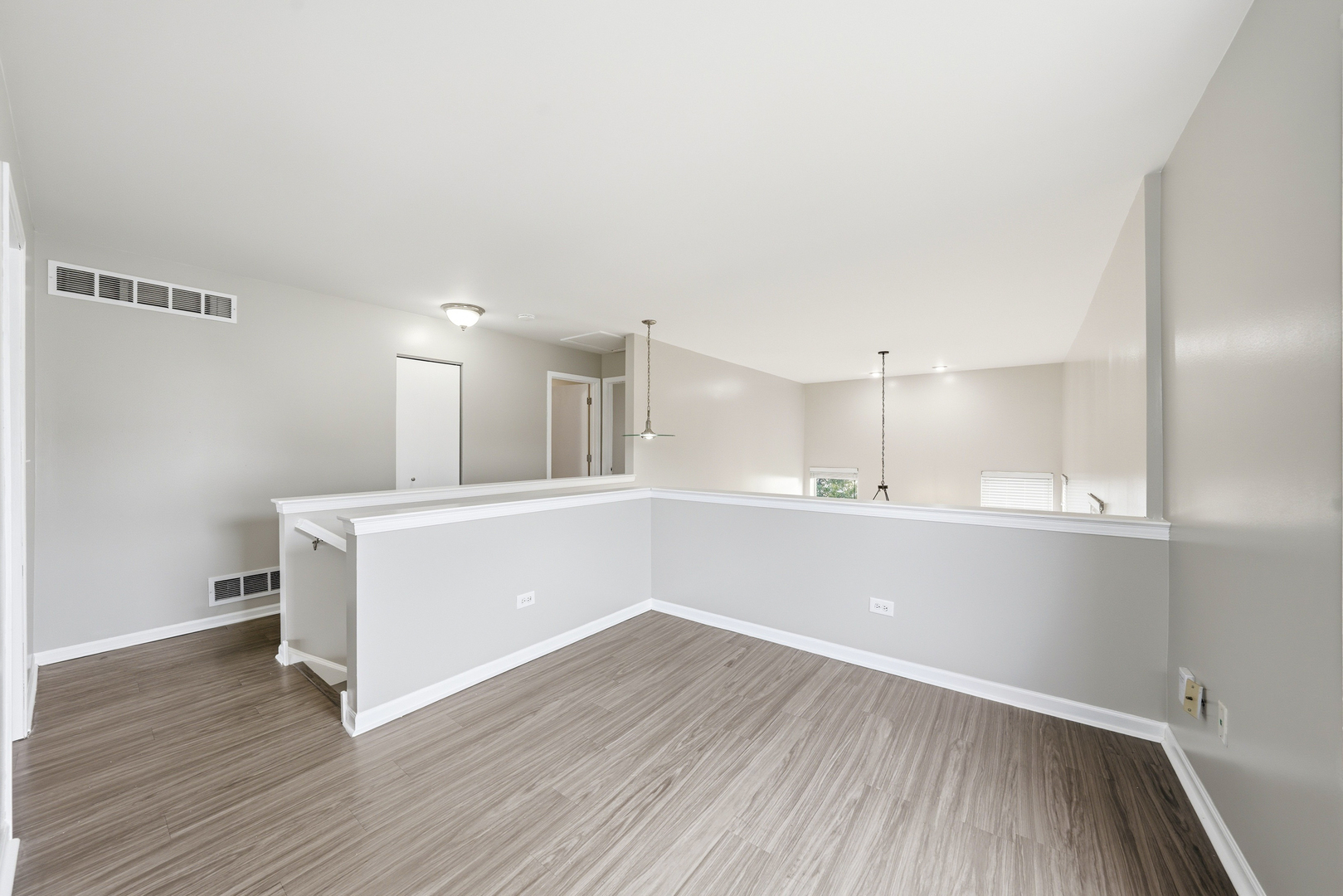 189 Malibu Drive Romeoville, IL 60446 - Photo 13 of 23