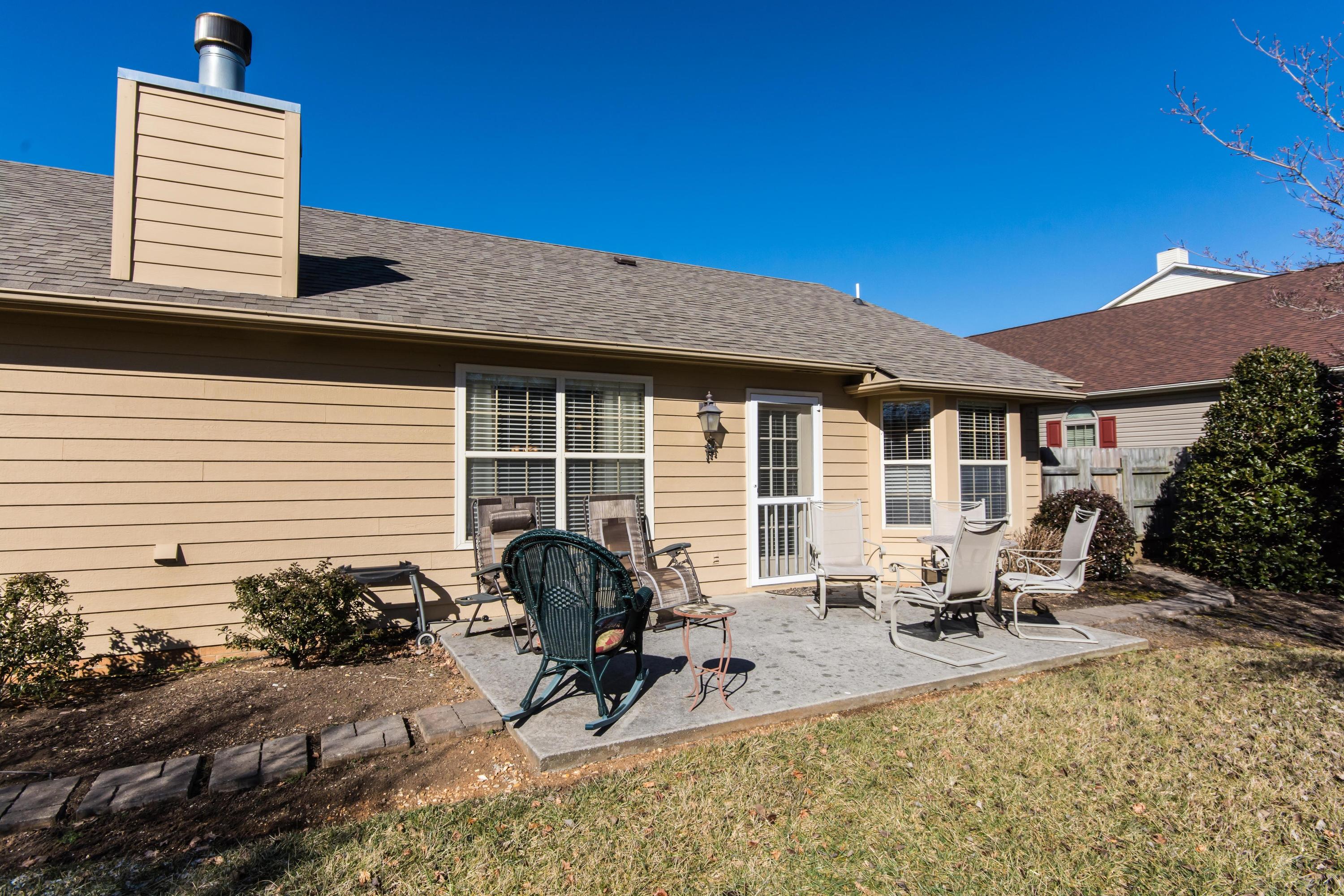 10024 Double Tree Road Knoxville, TN 37932 - Photo 27 of 32 10024 Double Tree Road-MLS_Size-029-Exte