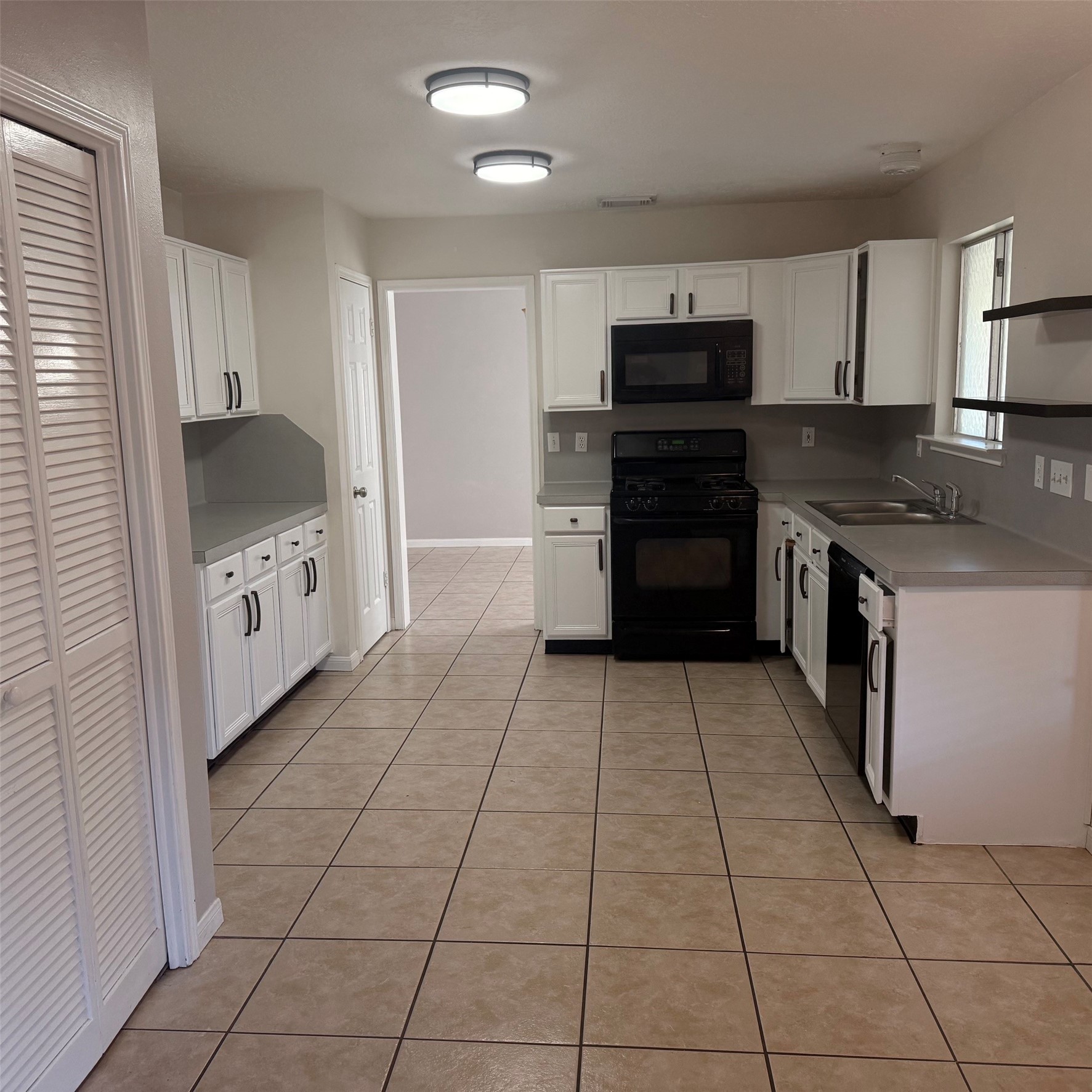 9035 Rippling Fields Drive Houston, TX 77064 - Photo 37 of 40