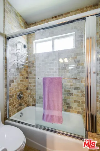 $12,900 | 4520 Tyrone Avenue, Sherman Oaks, CA 91423