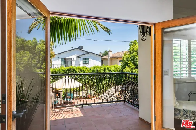 $12,900 | 4520 Tyrone Avenue, Sherman Oaks, CA 91423