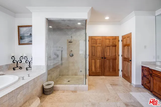 $12,900 | 4520 Tyrone Avenue, Sherman Oaks, CA 91423