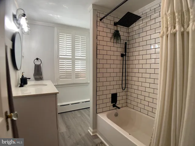 $326,900 | 13 Mylin Avenue, Willow Street, PA 17584