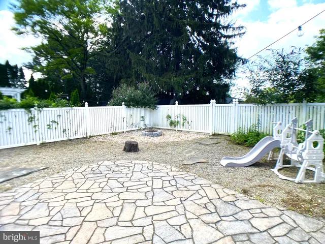 $326,900 | 13 Mylin Avenue, Willow Street, PA 17584