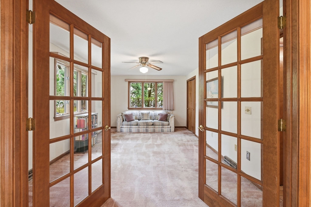 651 Frank Smith Road Longmeadow, MA 01106 - Photo 19 of 42 Gallery Image 19