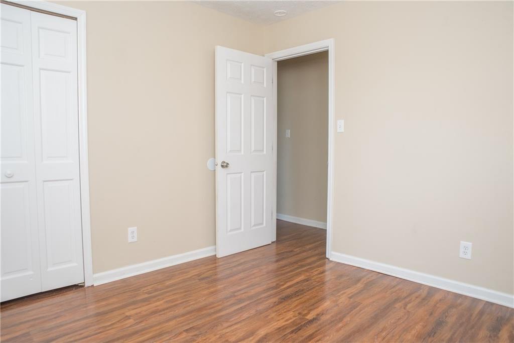 6406 Maple Lawn Road Indianapolis, IN 46241 - Photo 11 of 25