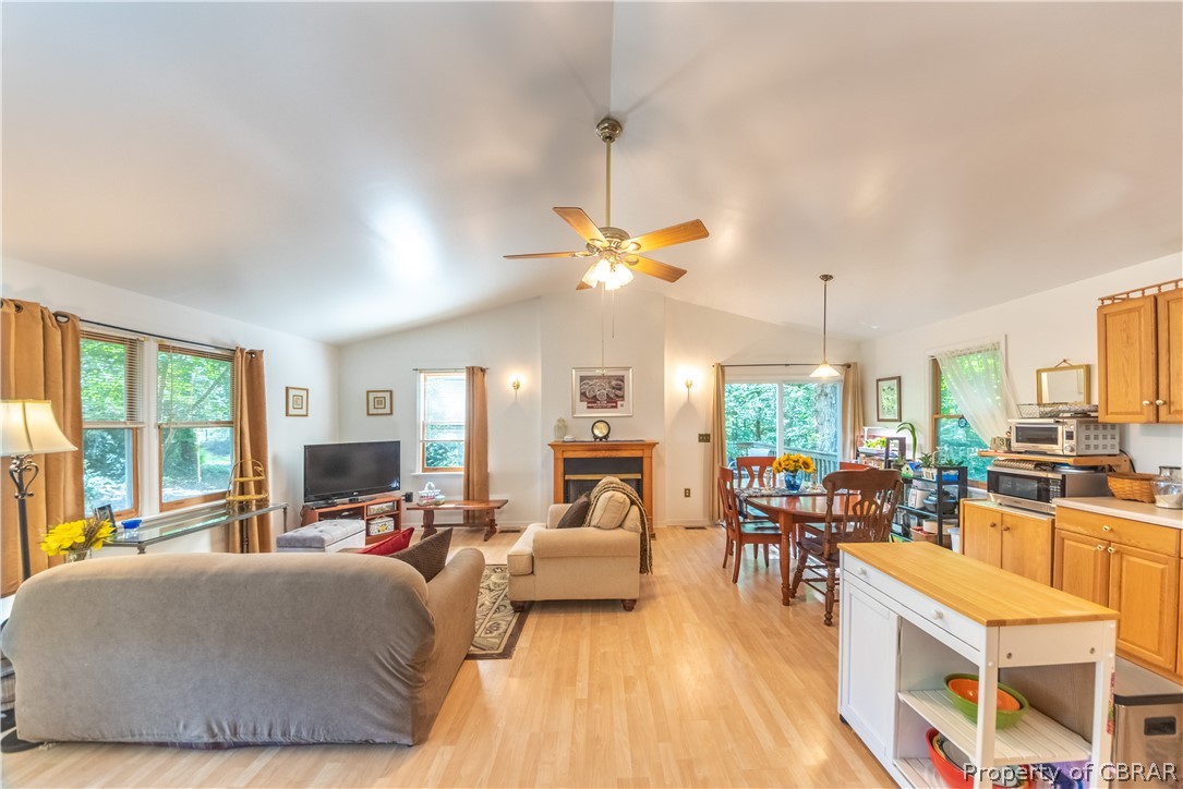 208 Barricks Mill Road Topping, VA 23169 - Photo 5 of 18 Gallery Image 5